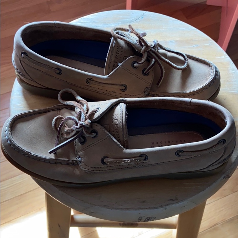 Sperries